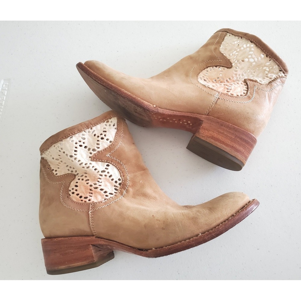 Freebird 7 Halo Tan Leather Crochet Lace Western Ankle Boots FB-CBCRO Boho